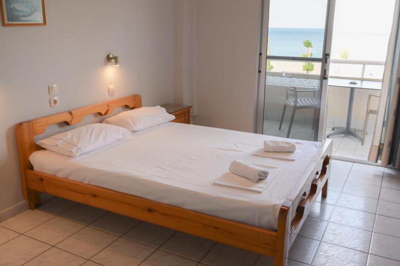 Olympiakí Aktí Giorgos Apartments Sea View מראה חיצוני תמונה