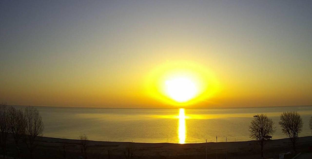 Olympiakí Aktí Giorgos Apartments Sea View מראה חיצוני תמונה