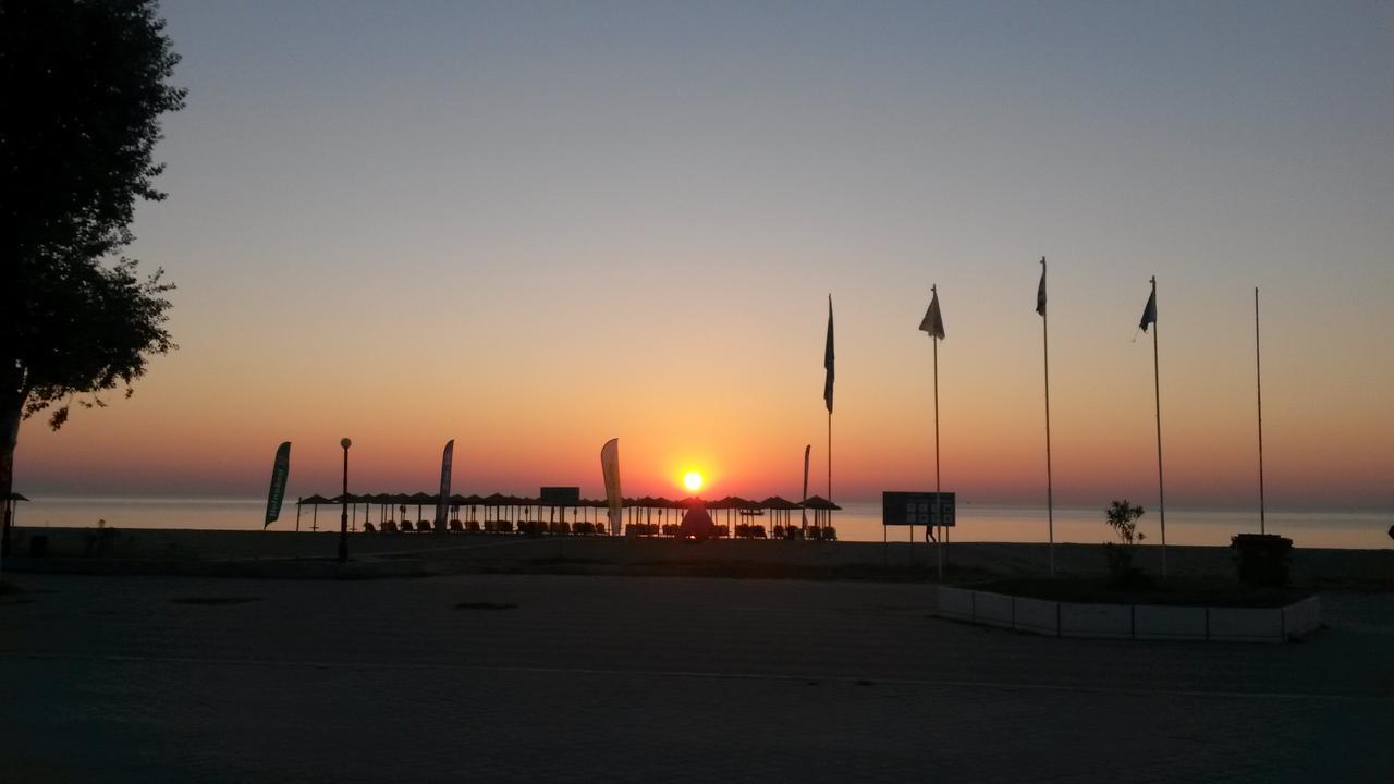 Olympiakí Aktí Giorgos Apartments Sea View מראה חיצוני תמונה