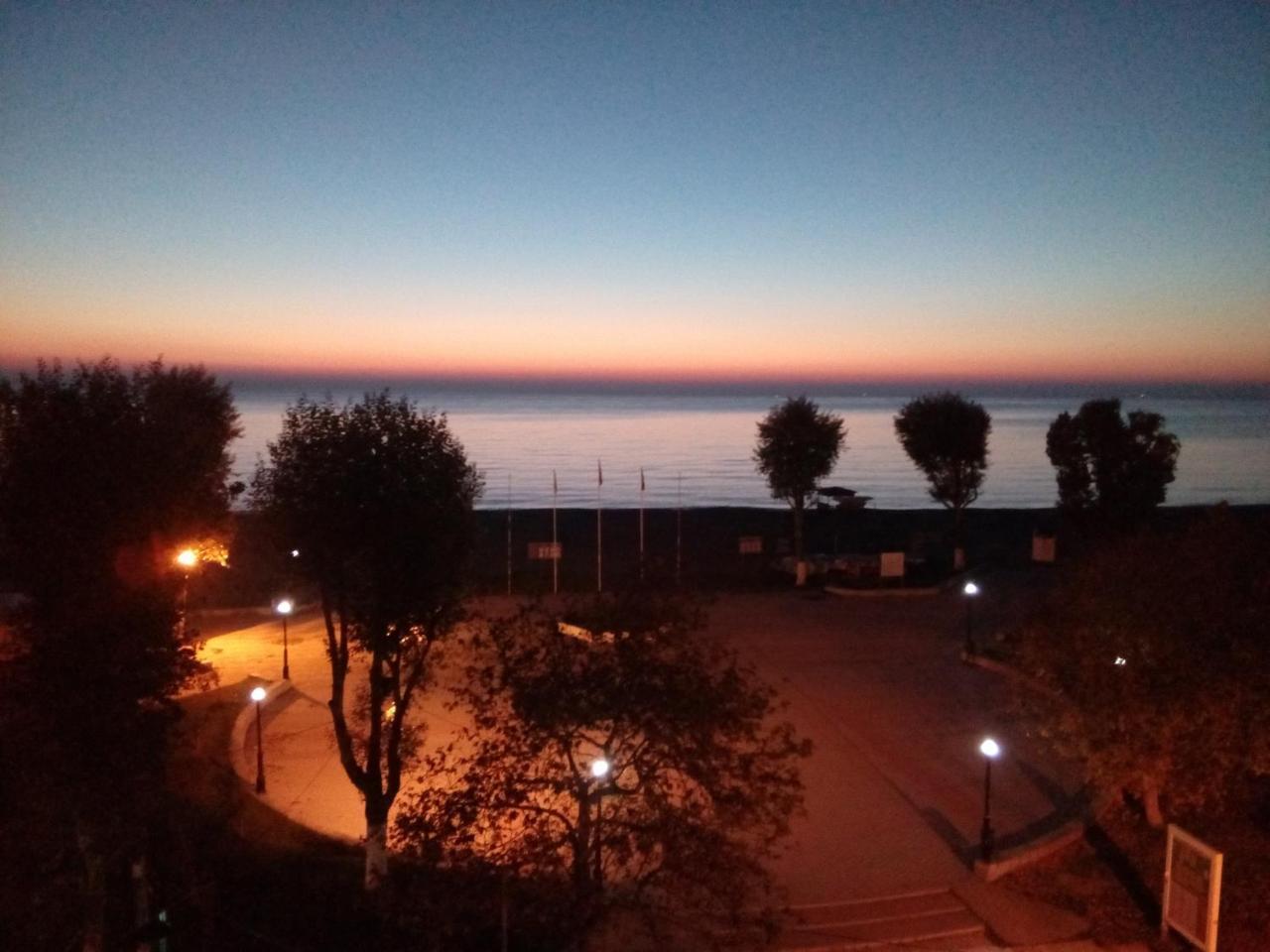 Olympiakí Aktí Giorgos Apartments Sea View מראה חיצוני תמונה